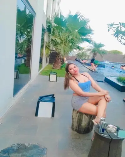 Escort Ghansawangi